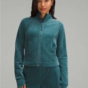 Lululemon Scuba Track‎ Jacket Velvet Cord 8. EUC